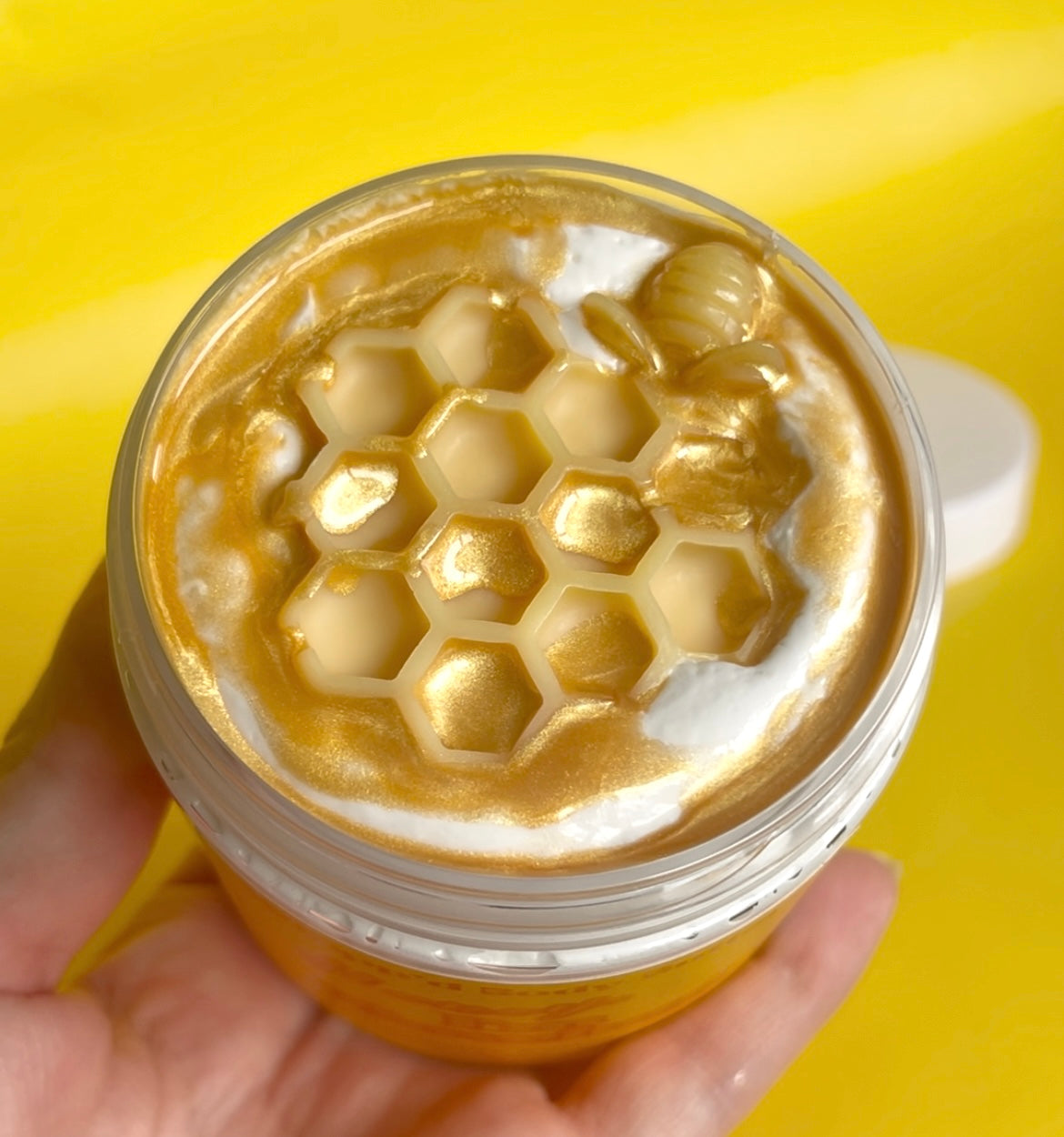 honey, i’m glowing! body butter